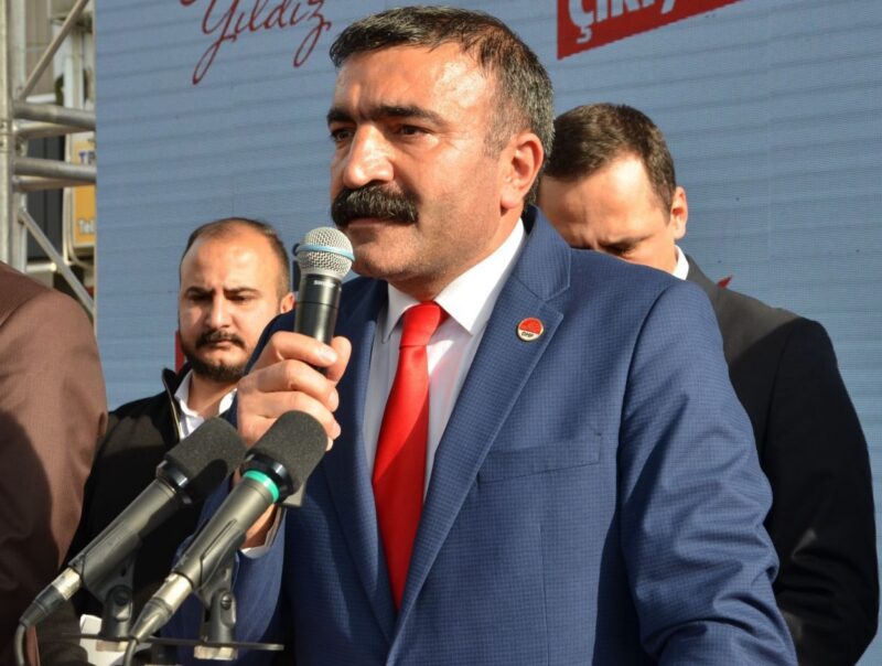 Sosyal medya üzerinde paylaşılan meclis üyesi listesine ilçe başkanı Akar