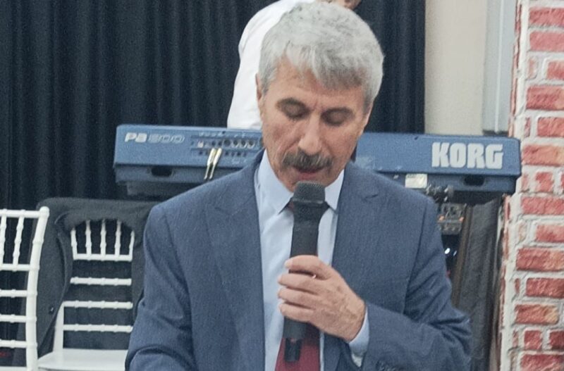 Büyükşehirlerde hemşeri dernekleri, kendi kültürlerini ve o yöreye ait meşhur,