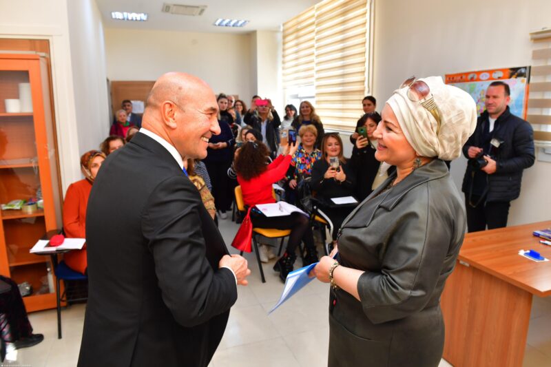 İzmir Büyükşehir Belediyesi, Türkiye’nin ilk Geçici Kadın Barınma Merkezi’ni hizmete