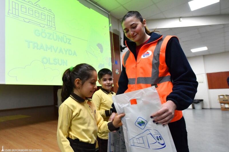 
İzmir Büyükşehir Belediyesi, 27 Ocak'ta hizmete açtığı, günde 30 bini