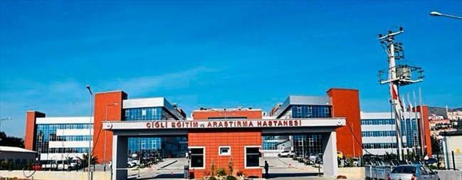 Çiğli Eğitim ve Araştırma Hastanesi, yeni başhekim Doç. Dr. Adnan