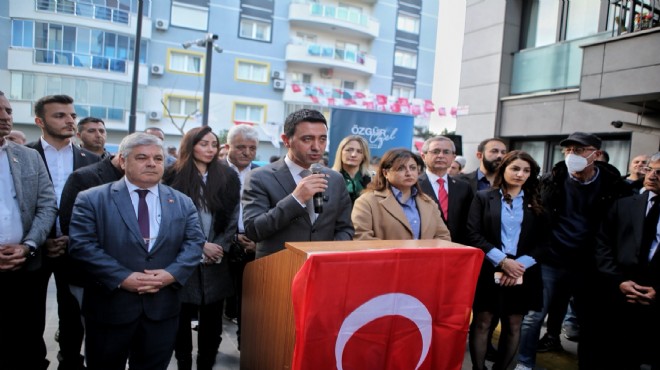CHP Bayraklı Belediye Başkan adayı İrfan Önal, Adalet Mahallesi’nde seçim