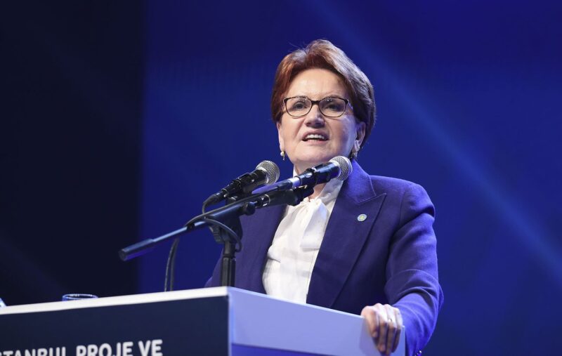 İYİ Parti İzmir Büyükşehir Belediye Başkan adayı Ümit Özlale’nin lansmanına