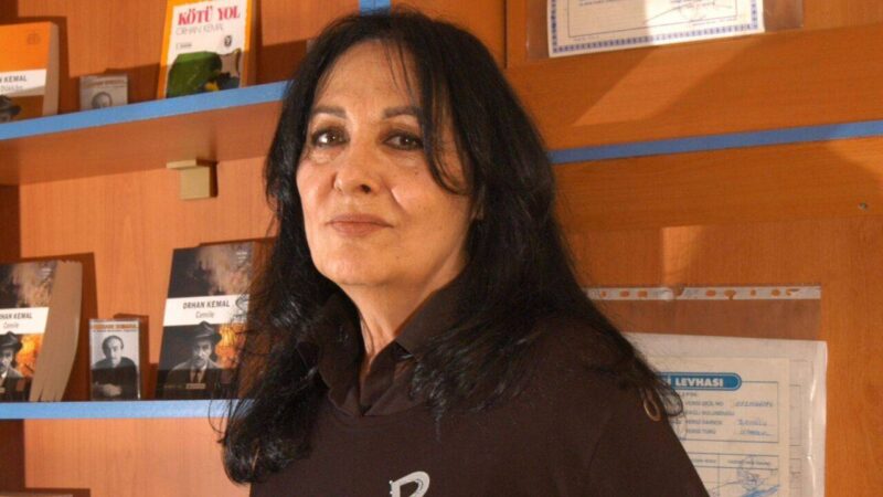 Yeşilçam döneminin oyuncularından Sevda Ferdağ, sabah saatlerinde hayatını kaybetti.
