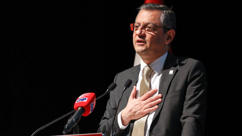 CHP Genel Başkanı Özgür Özel, İBB'nin Hatay'daki İBB Emekçileri Lisesi