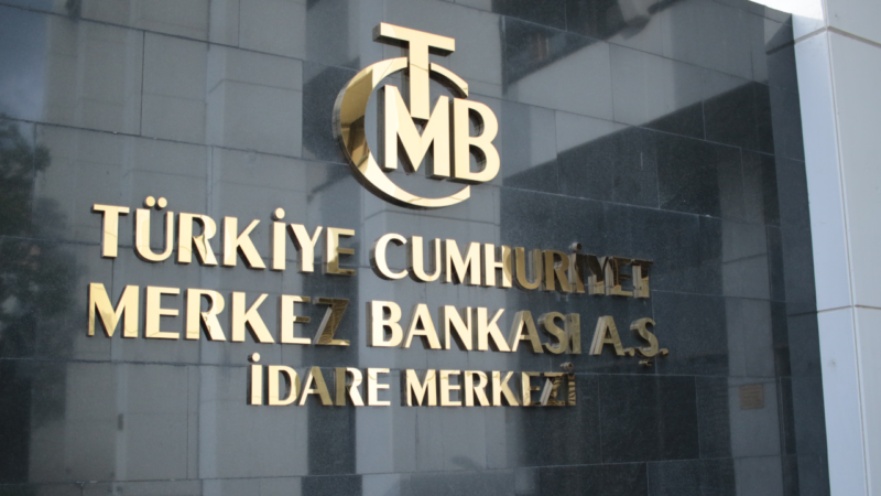 TCMB Piyasa Katılımcıları Anketi'ne göre, Tüketici Fiyat Endeksi'nde (TÜFE) yıl