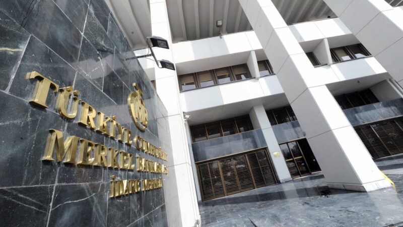 TEPAV, sıkı para politikasına ara vermesi beklenen Merkez Bankası'nın, politika