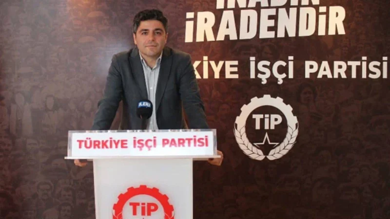 TİP Genel Başkanı Erkan Baş, partisinin Kadıköy adayının TİP Genel