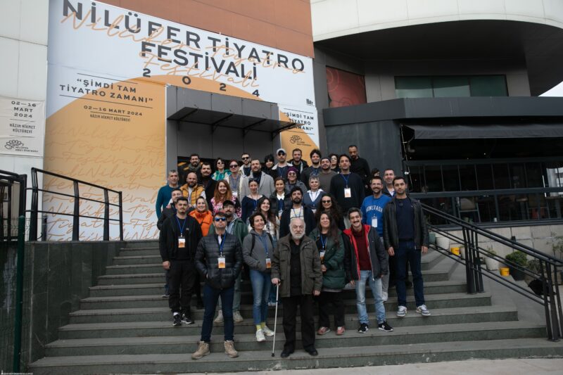 
İzmir Büyükşehir Belediyesi Şehir Tiyatroları (İzBBŞT), Nilüfer Tiyatro Festivali’nde Deli