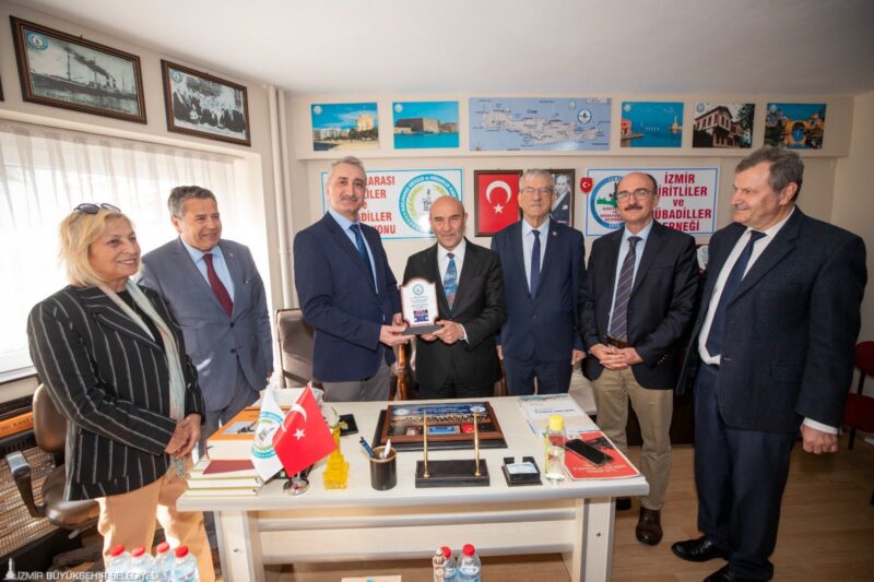 İzmir Büyükşehir Belediye Başkanı Tunç Soyer, Uluslararası Giritliler ve Mübadiller