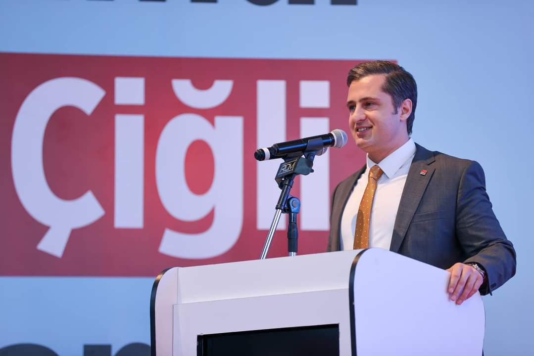 CHP Çiğli Belediye Başkan adayı Onur Emrah Yıldız’ın lansman toplantısında,