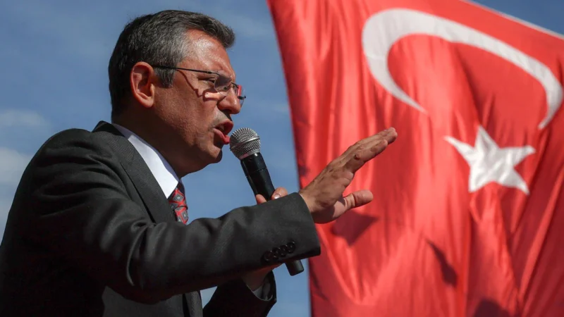 CHP Genel Başkanı Özgür Özel, emekli ikramiyesinin CHP'nin eski Genel