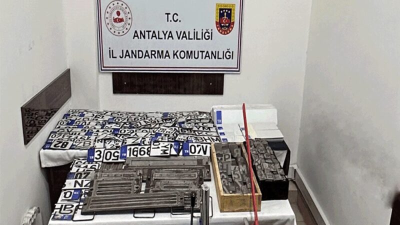 Antalya İl Jandarma Komutanlığı ekiplerince resmi belgede sahtecilik ve nitelikli