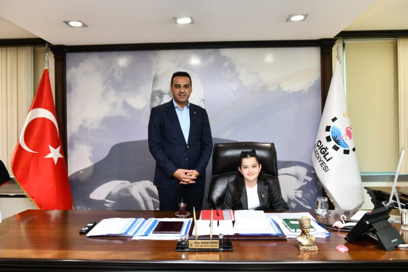 Çiğli Belediye Başkanı Onur Emrah Yıldız, 23 Nisan Ulusal Egemenlik