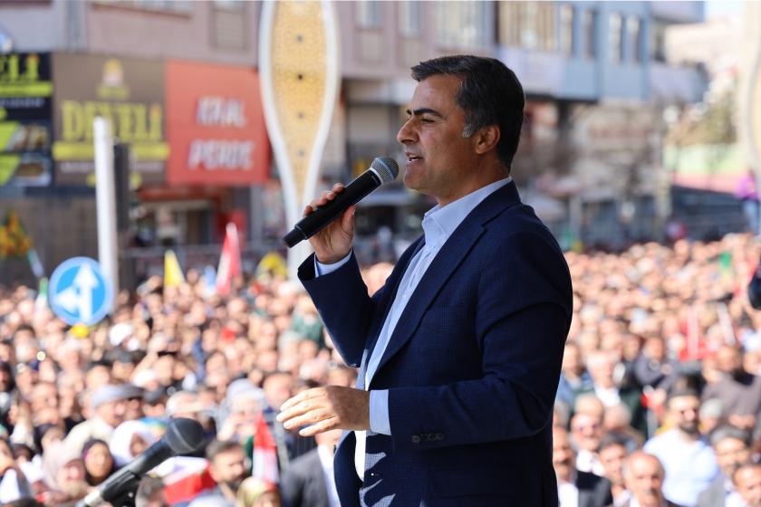 Van Büyükşehir Belediyesi Eş Başkanı seçilen Abdullah Zeydan’ın memnu haklarının