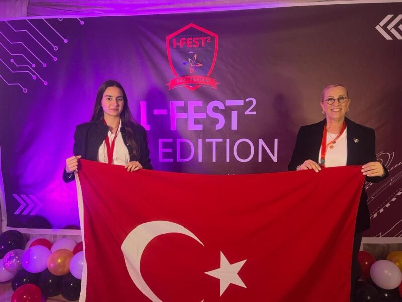 İzmir Atatürk Lisesi Öğrencisi Çağla Atalayman, uluslararası yarışmada ‘Çevre Bilimi’