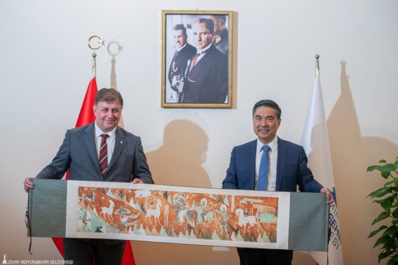 İzmir Büyükşehir Belediye Başkanı Dr. Cemil Tugay, Çin Halk Cumhuriyeti’nin