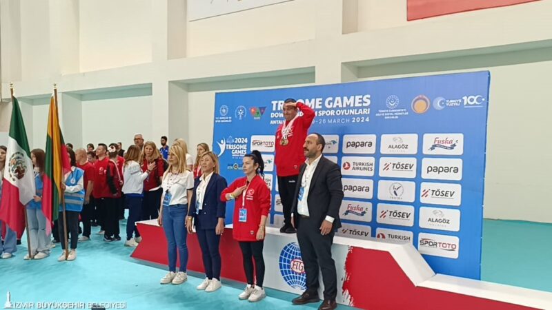 İzmir Büyükşehir Belediyesi’nin sporcuları 2. Down Sendromlular Dünya Spor Oyunları’nda