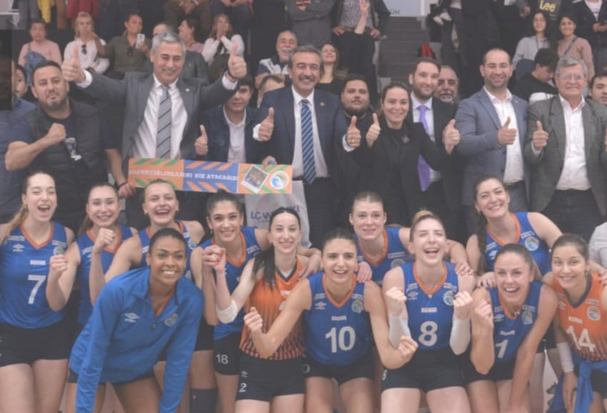 Adana'da spor dünyasında Voleybol Vodafone Sultanlar Ligi'nde mücadele eden Çukurova