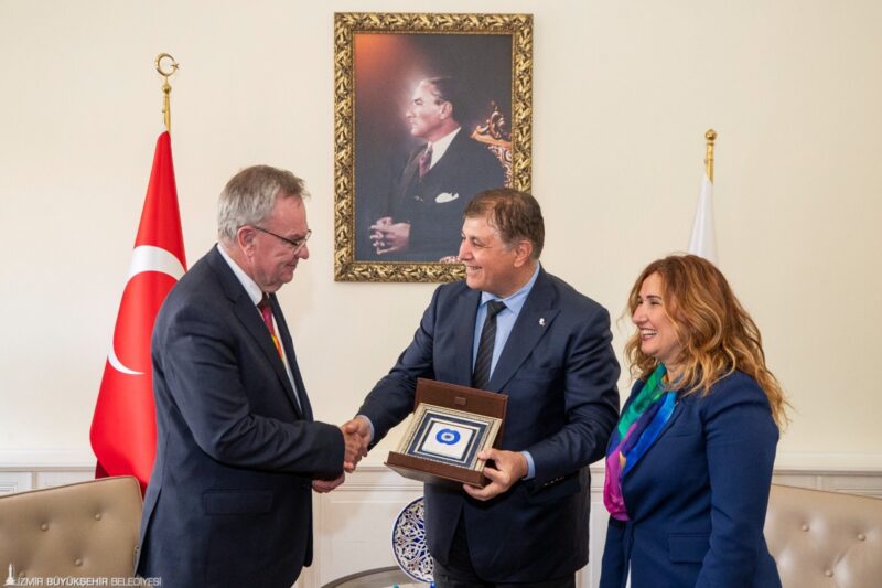 Uluslararası Rotary 2023-2024 Dönemi Başkanı Gordon R. Mclnally ve Uluslararası