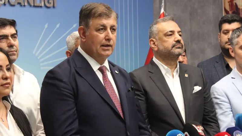 İzmir Büyükşehir Belediye Başkanı seçilen CHP’li Cemil Tugay, partisinin il