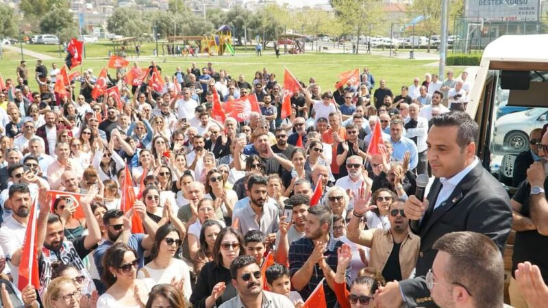 Türkiye 31 Mart yerel seçimlerine gitti. AK Parti Türkiye'de büyük
