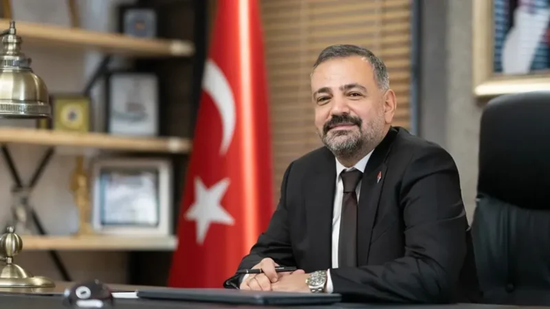 Cumhuriyet Halk Partisi İzmir İl Başkanı Şenol Aslanoğlu, 31 Mart