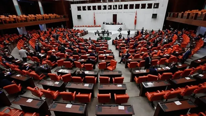 CHP'nin belediye başkan adayı olan 5 milletvekilinden 4'ü seçilince partinin