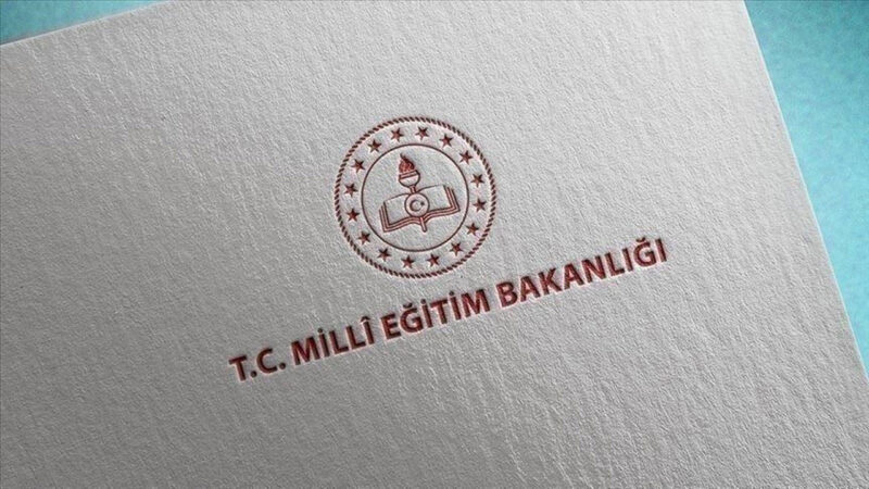 20 bin sözleşmeli öğretmen atamasına ilişkin mülakat rehberi yayımlandı. Tepki