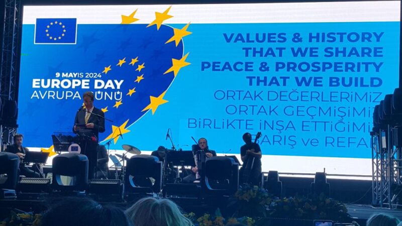Avrupa Günü Kutlanması vesilesiyle, Avrupa Birliği Türkiye Delegasyonu'nca; 09 Mayıs