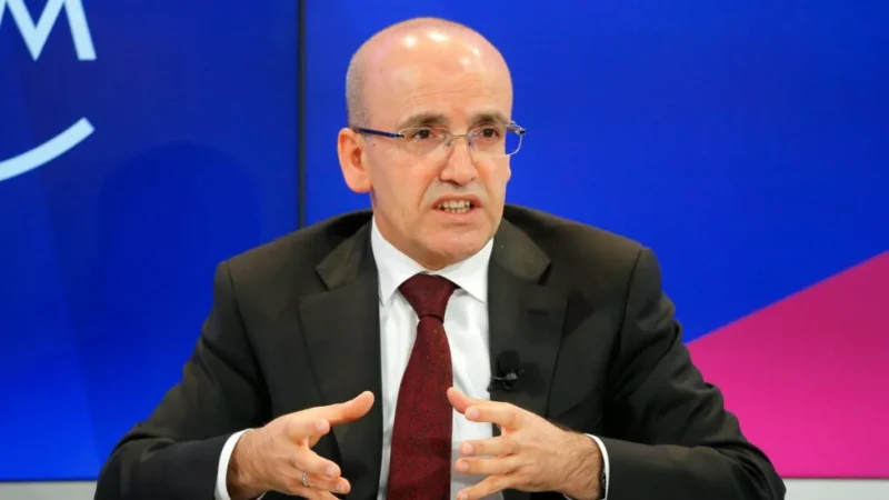 Hazine ve Maliye Bakanı Şimşek, "Enflasyonu tek haneye düşürmeyi programımızın
