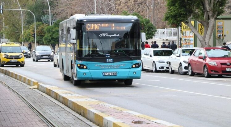 Antalya kent içi ulaşım ücretlerine UKOME Genel Kurulu’nda alınan karar