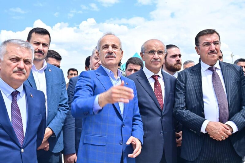 Ulaştırma ve Altyapı Bakanı Abdulkadir Uraloğlu, Malatya'nın gelişimi ve büyümesi