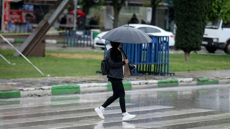 Meteoroloji Genel Müdürlüğü, 3 Mayıs hava durumu raporunu paylaştı. 15