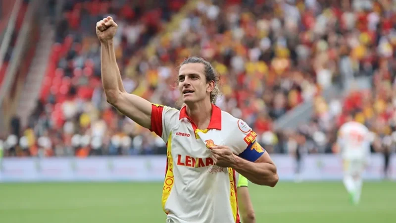 Göztepe, resmi sosyal medya hesabından yaptığı açıklamayla 2019-2020 sezonundan bu