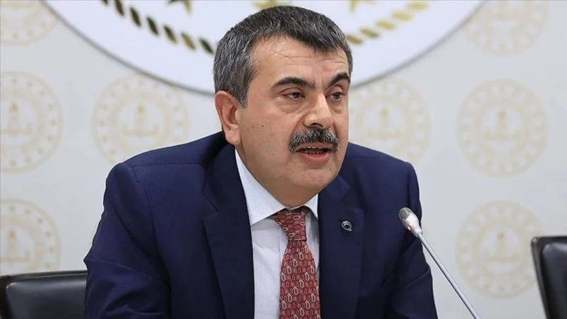 Milli Eğitim Bakanı Yusuf Tekin, Diyarbakır'da öğretmen atamalarına ilişkin kendisine