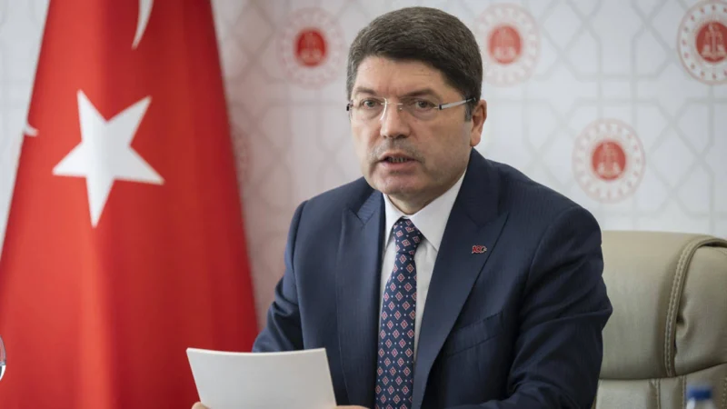 AK Parti, sokak hayvanları ile ilgili yeni düzenleme için Hayvanları