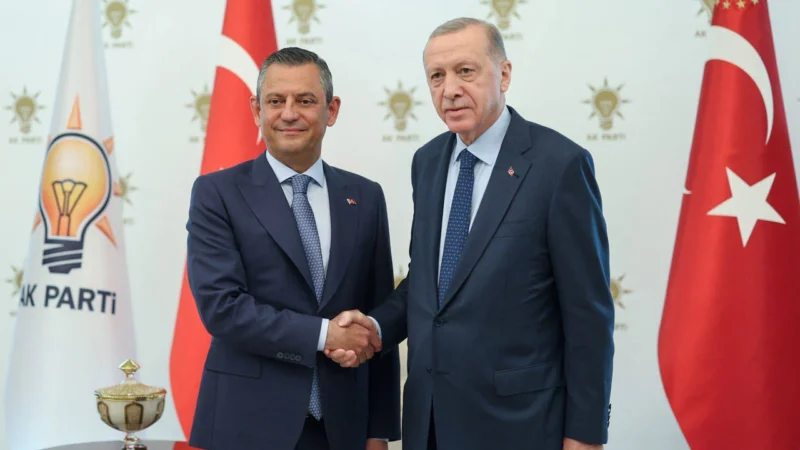 CHP kaynakları, kamuoyunda yaratılan algının aksine seçmenin Özel-Erdoğan görüşmesinden rahatsız