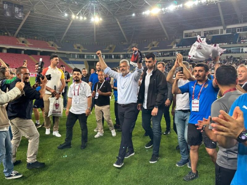 HBB Başkanı Mehmet Öntürk son maçında kümede kalmak için galibiyetten