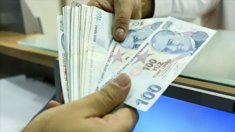 İşsizlikle mücadele çalışmaları kapsamında işveren ile iş arayanı buluşturan İŞKUR,