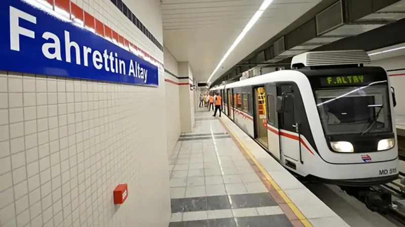 İzmir Metro, Baykuş seferlerinin Kaymakamlık durağına kadar uzayacağını duyurdu.