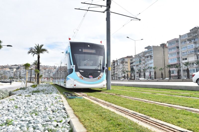 İzmir Büyükşehir Belediye Başkanı Dr. Cemil Tugay’ın seçim vaatleri arasında