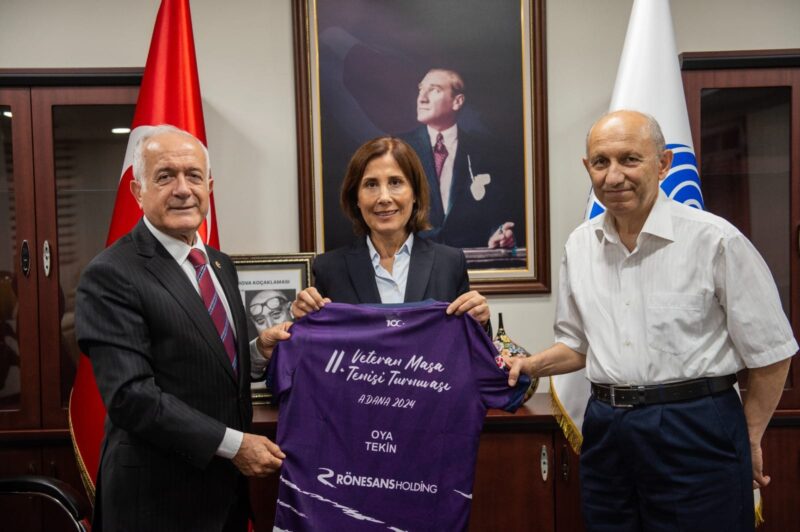 Masa Tenisi Büyük Erkeklerde Süper Lig ve Türkiye Kupasını kazanarak