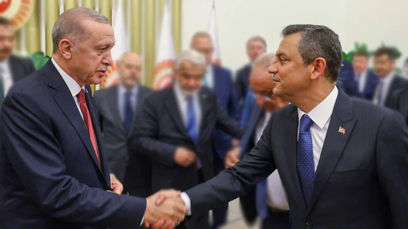 Saray danışmanlarından Ahmet Selim Köroğlu, Erdoğan-Özel görüşmesiyle Gezi davasının yeniden