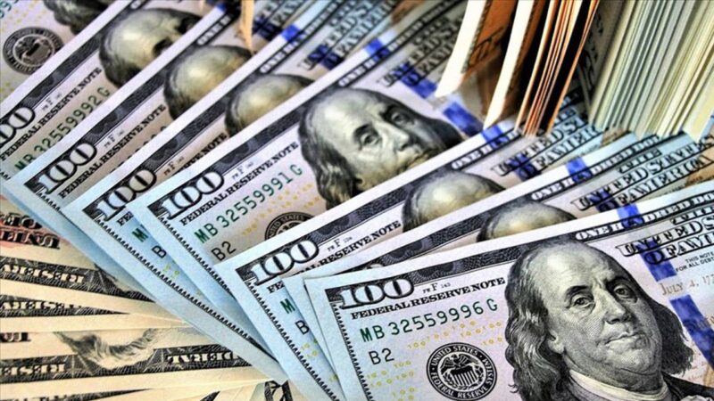 Dolar/TL, dün satıcılı bir seyir izleyerek günü önceki kapanışının yüzde