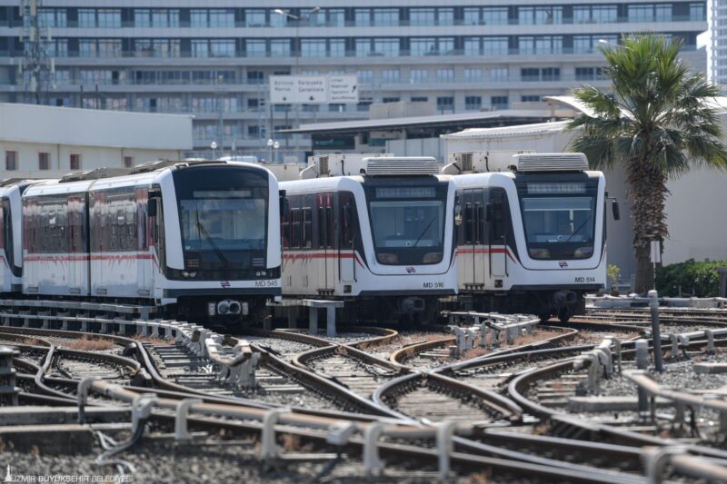 Kentin ulaşım ağının ana damarlarından İzmir Metro AŞ sürdürülebilirlik anlayışı