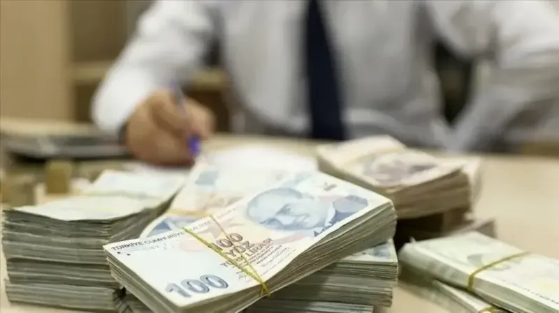 Emeklilerin merakla beklediği Kurban Bayramı ikramiyesi ödeme tarihleri belli oldu!
