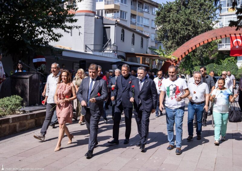 İzmir Büyükşehir Belediye Başkanı Dr. Cemil Tugay, Ulu Önder Gazi
