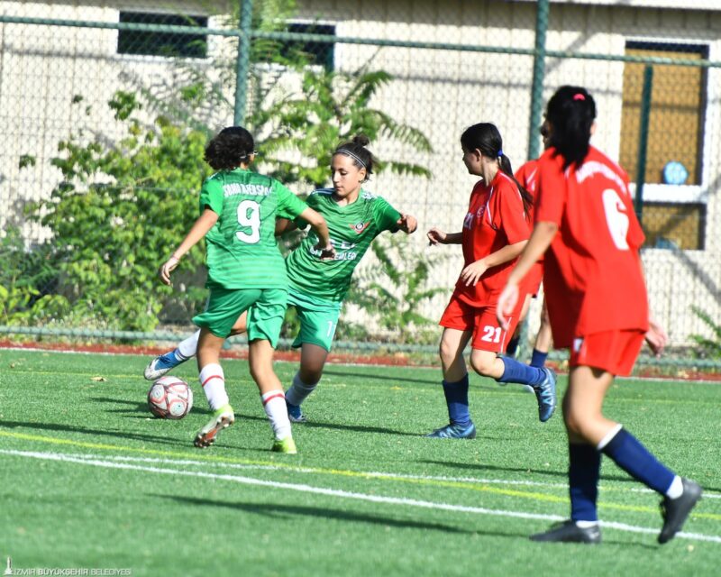 İzmir Büyükşehir Belediyesi ve Türkiye Futbol Federasyonu iş birliği ile