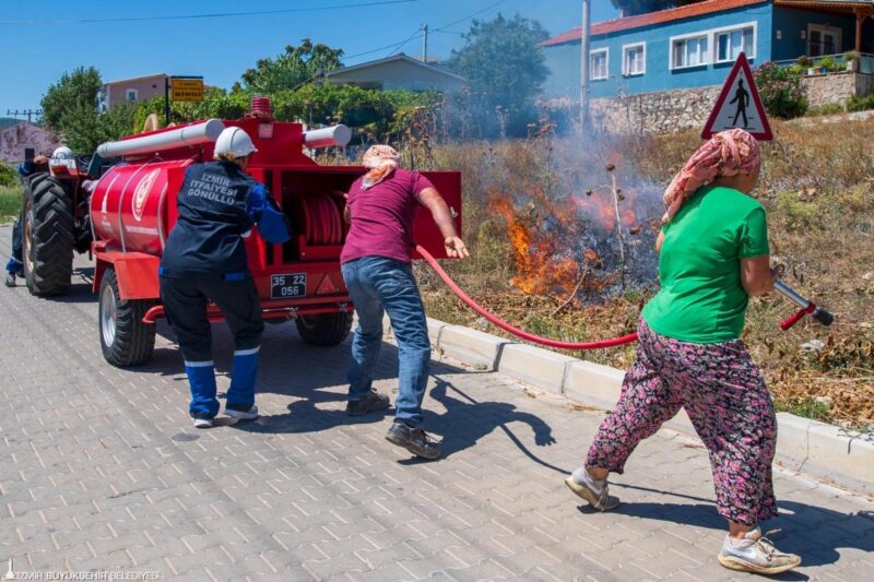 İzmir Büyükşehir Belediyesi yaz aylarında artan orman yangınlarına karşı önlemlerini